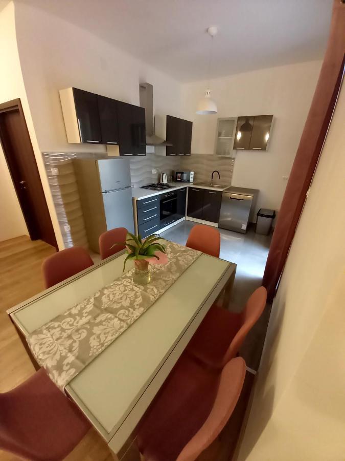 Apartment Lea Mataija Novi Vinodolski Exteriör bild