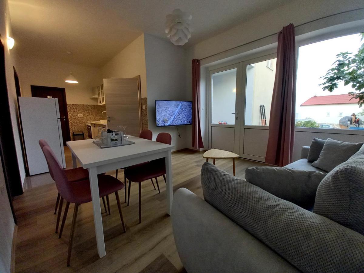 Apartment Lea Mataija Novi Vinodolski Exteriör bild