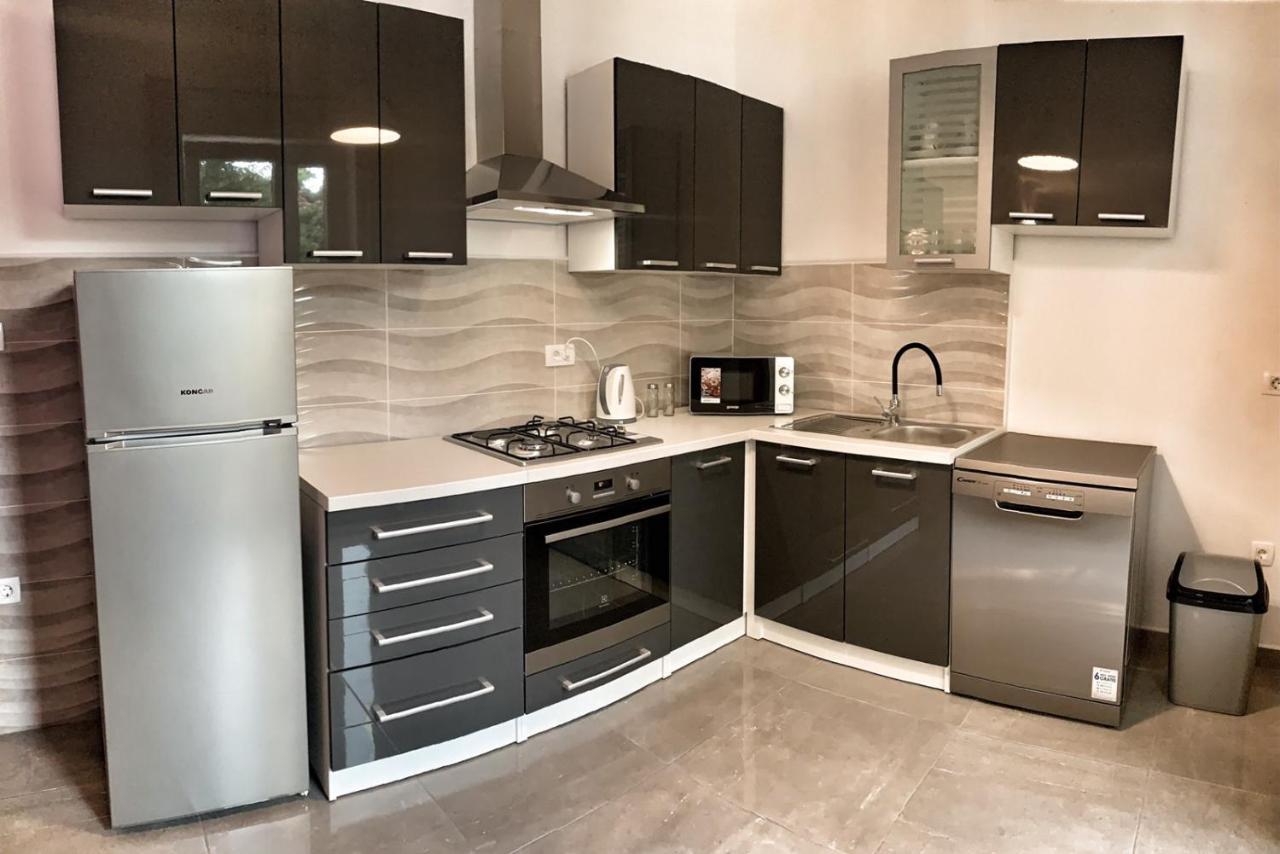Apartment Lea Mataija Novi Vinodolski Exteriör bild