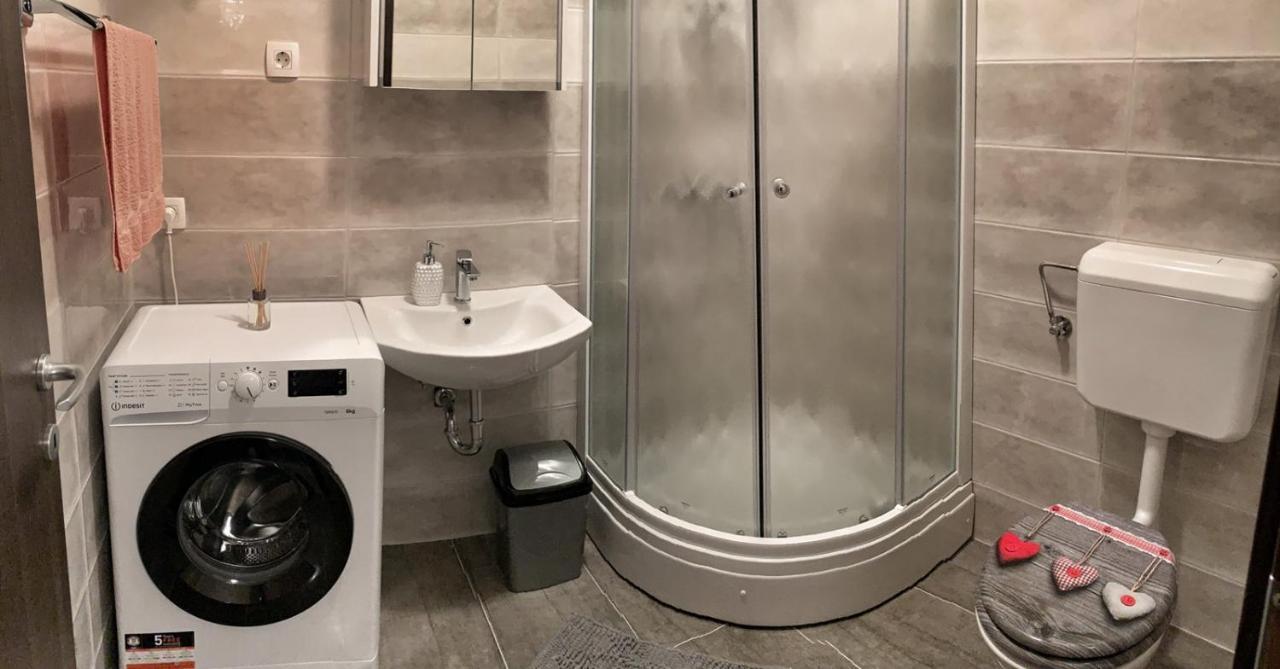 Apartment Lea Mataija Novi Vinodolski Exteriör bild